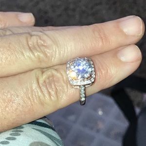 Ring with Swarovski Crystal